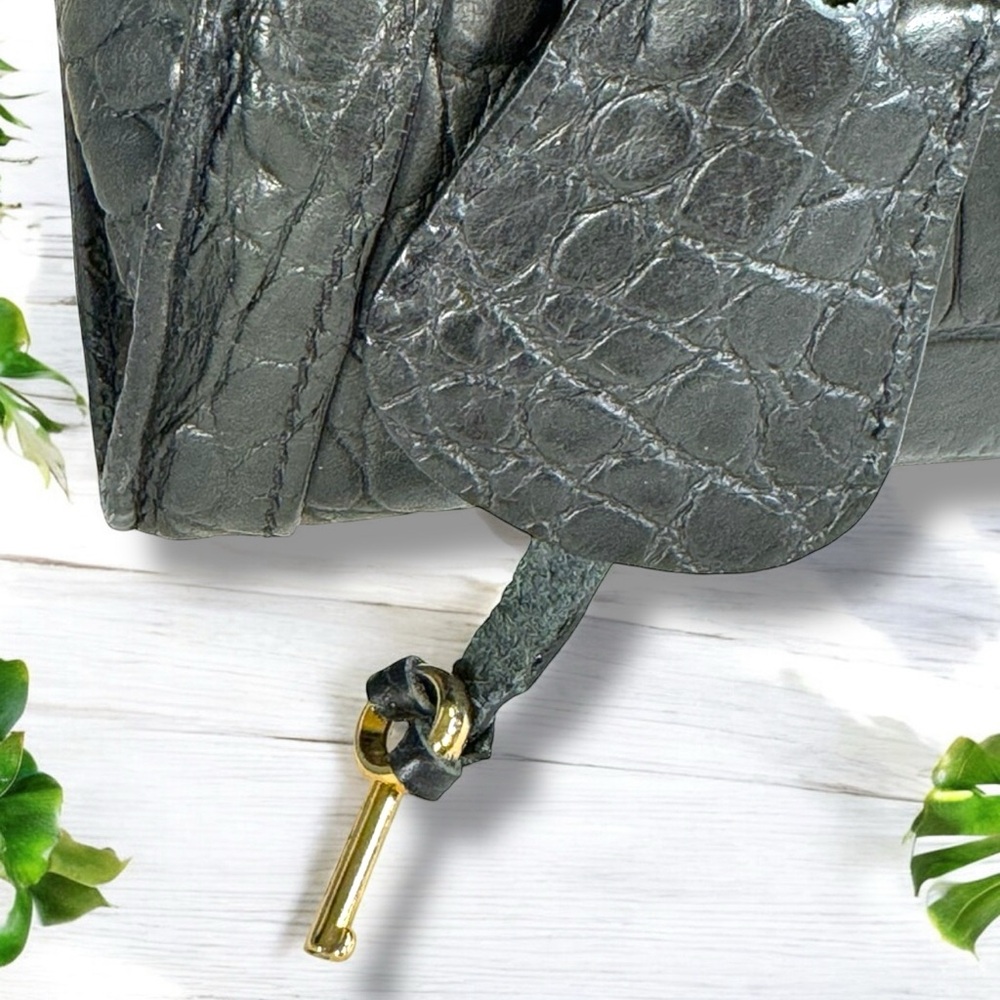 Dooney & Bourke Italian Leather Croc Embossed Rare Satchel - Made in Italy - Picture 7 of 11